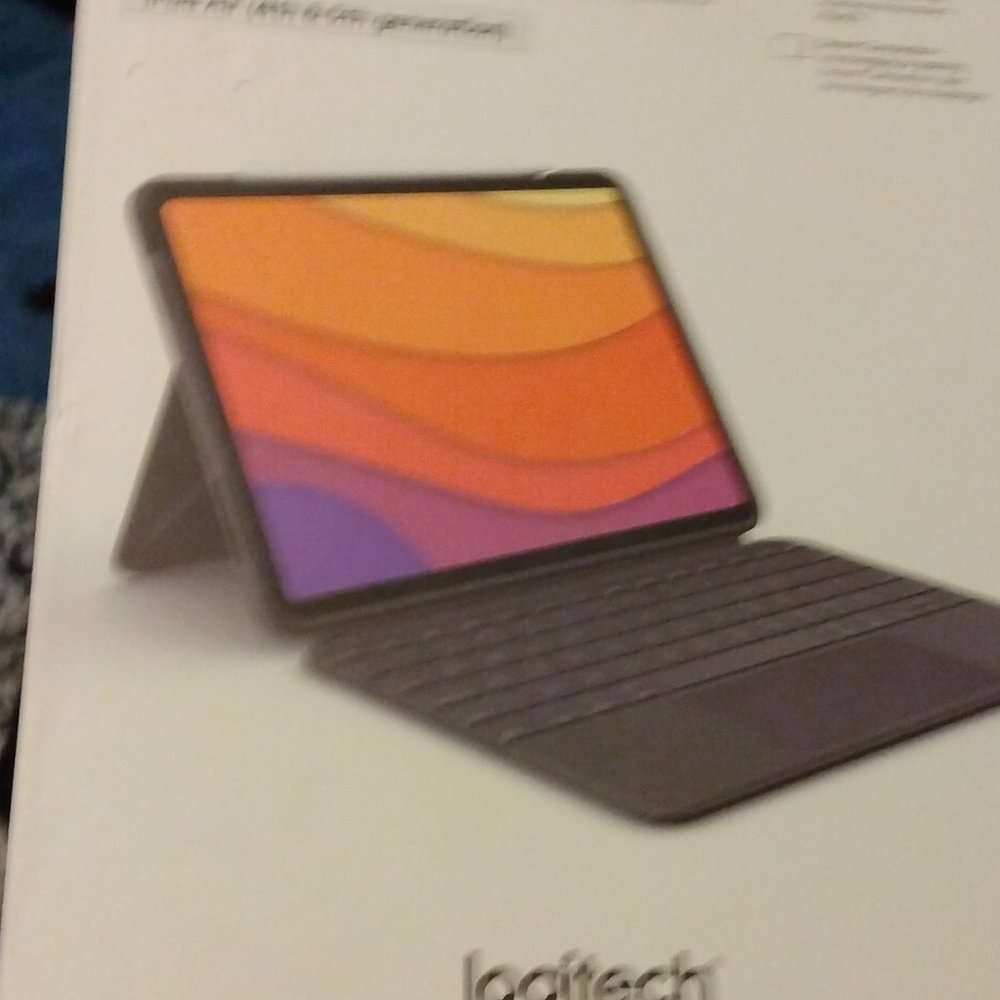 Logitech Detachable keyboard